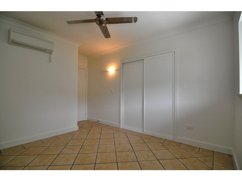 5/75 Arlington Esp, Clifton Beach QLD 4879