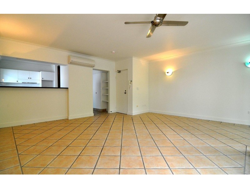 5/75 Arlington Esp, Clifton Beach QLD 4879