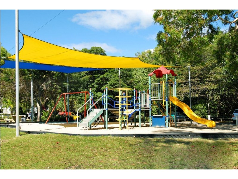 5/75 Arlington Esp, Clifton Beach QLD 4879