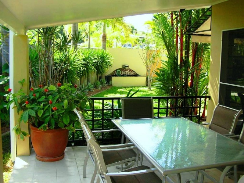 Palm Cove QLD 4879