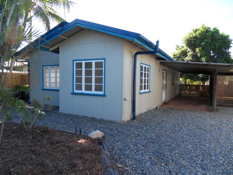 46 Machan Street, Machans Beach QLD 4878