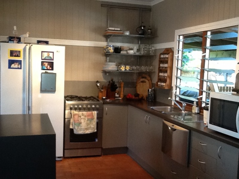 46 Machan Street, Machans Beach QLD 4878