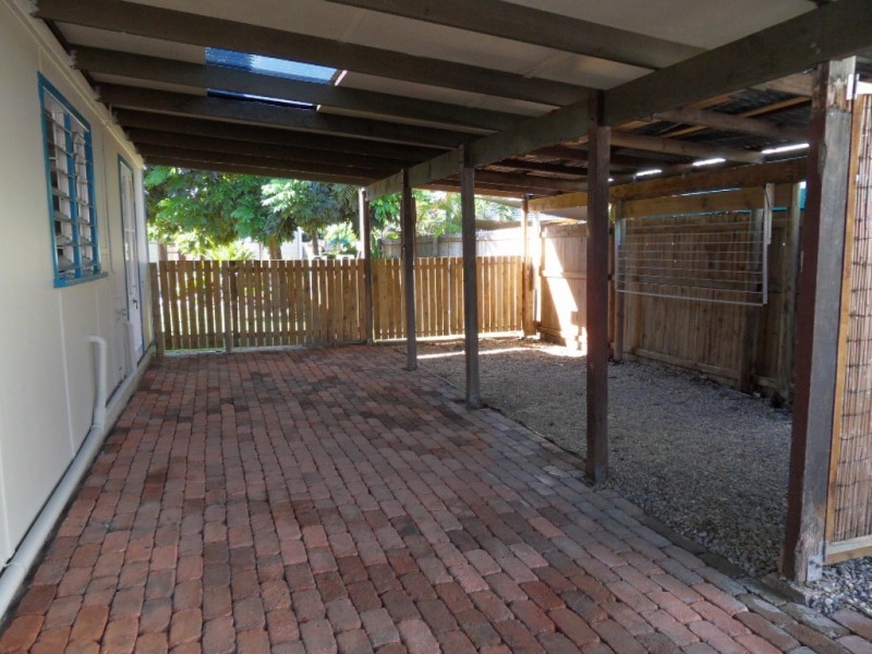 46 Machan Street, Machans Beach QLD 4878