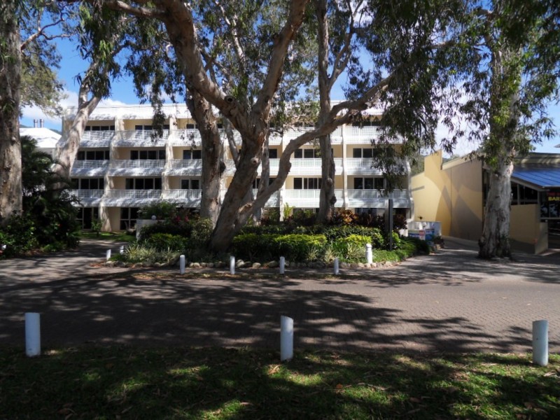 1/131 Williams Esplanade, Palm Cove QLD 4879