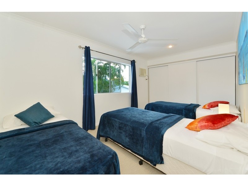 Trinity Beach QLD 4879