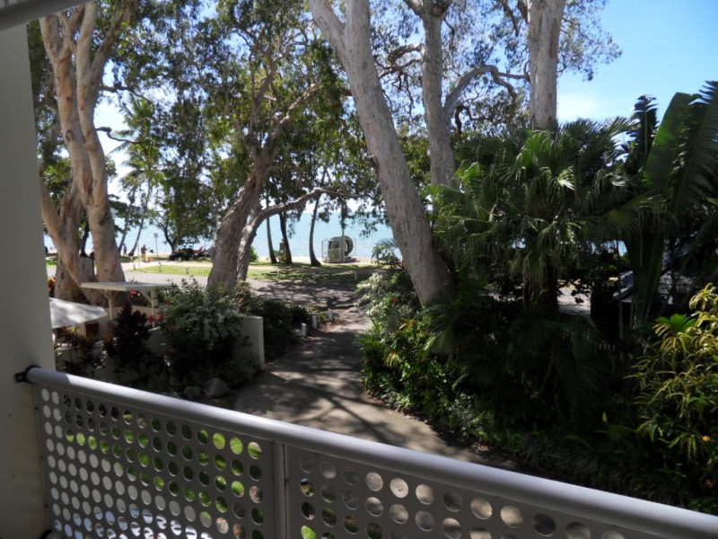5/131 Williams Esplanade, Palm Cove QLD 4879