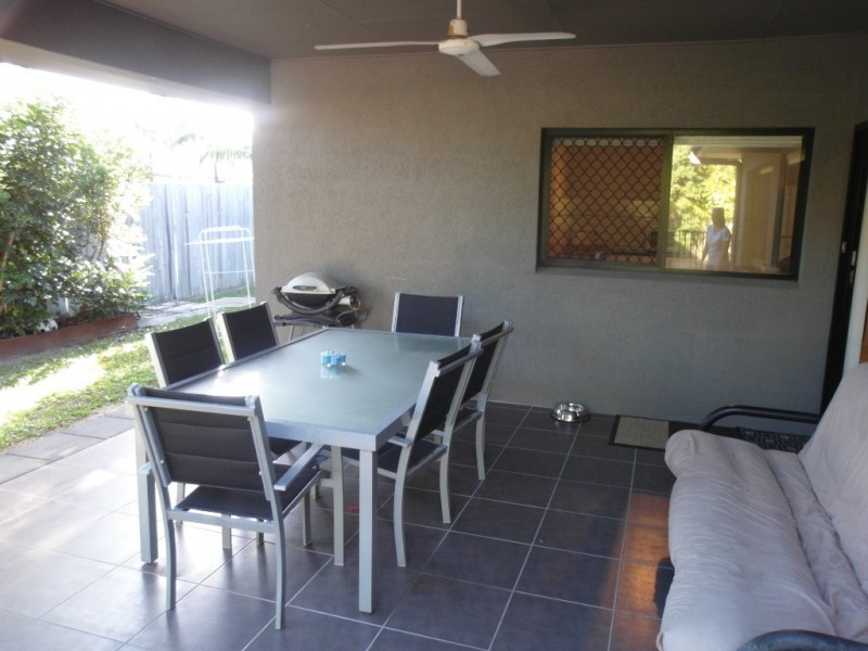 18 Moojeeba Way, Trinity Park QLD 4879