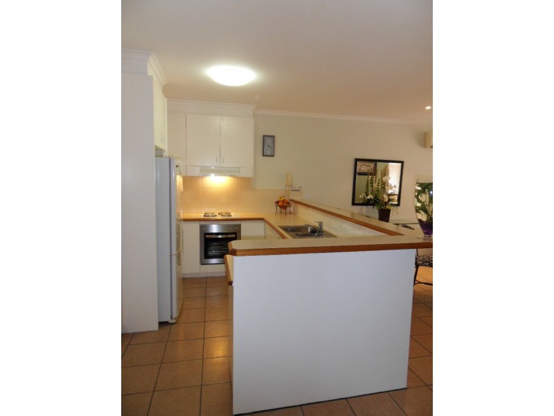 Palm Cove QLD 4879