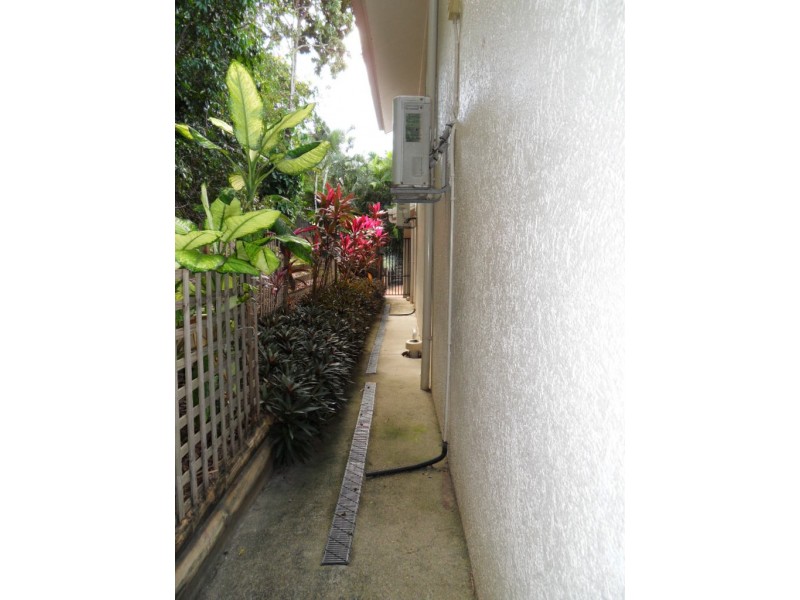 Palm Cove QLD 4879