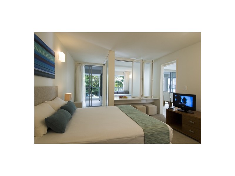 2105/41 Williams Esplanade, Palm Cove QLD 4879