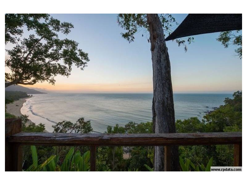 Palm Cove QLD 4879