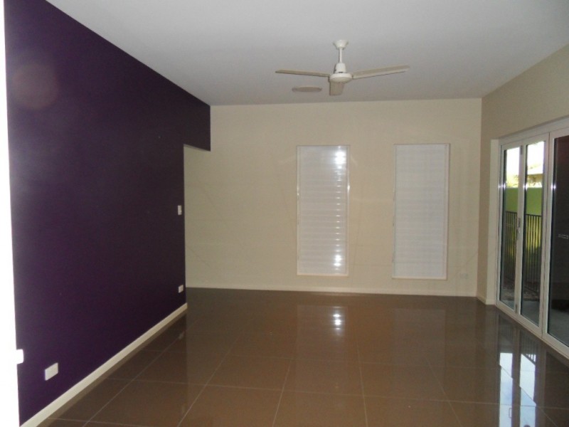11 Silver Cr, Palm Cove QLD 4879