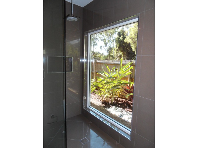11 Silver Cr, Palm Cove QLD 4879