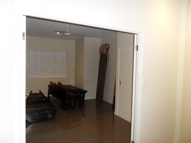 11 Silver Cr, Palm Cove QLD 4879