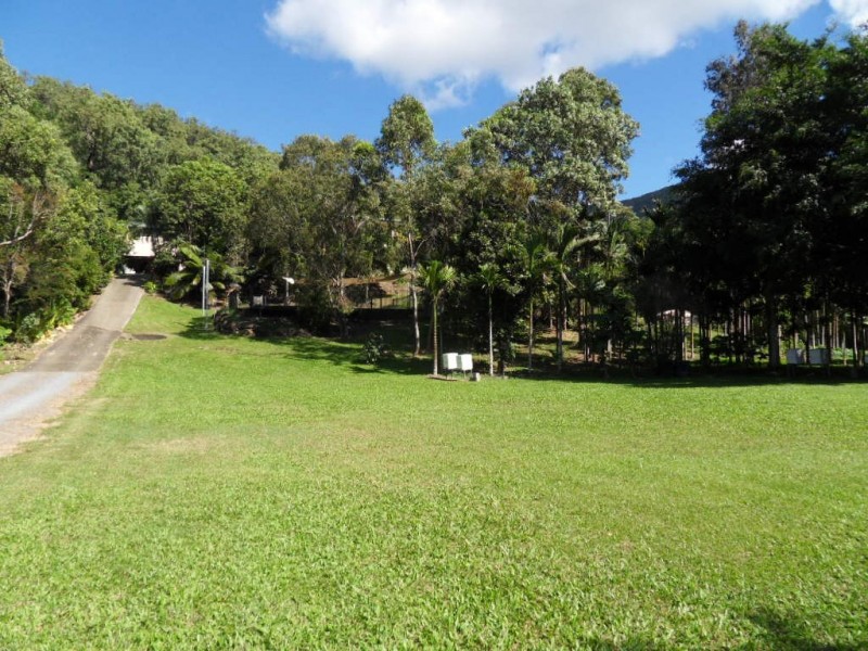 38-40 Ellison Street, Clifton Beach QLD 4879