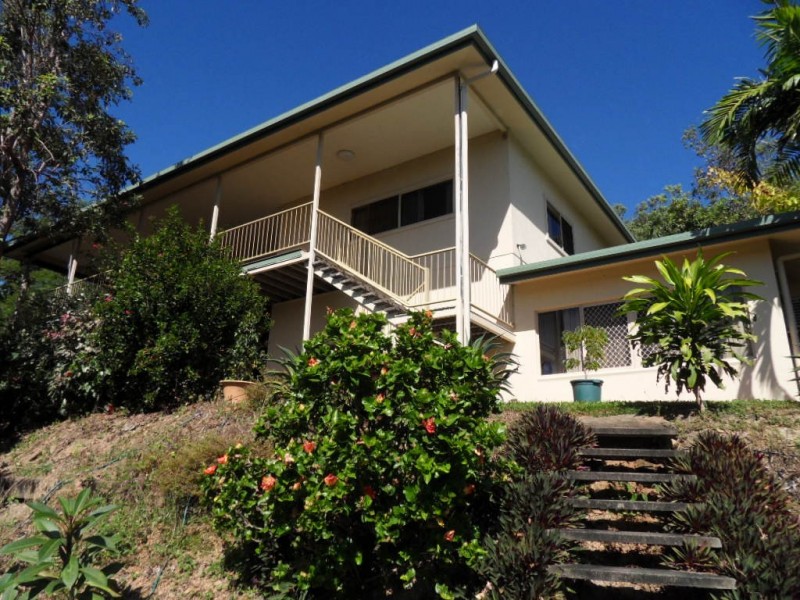 38-40 Ellison Street, Clifton Beach QLD 4879