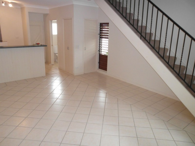 4/24-26 Oliva St, Palm Cove QLD 4879