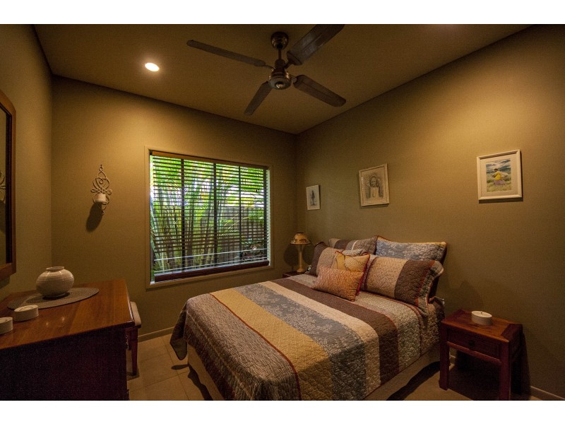 5 Bramble Street, Clifton Beach QLD 4879