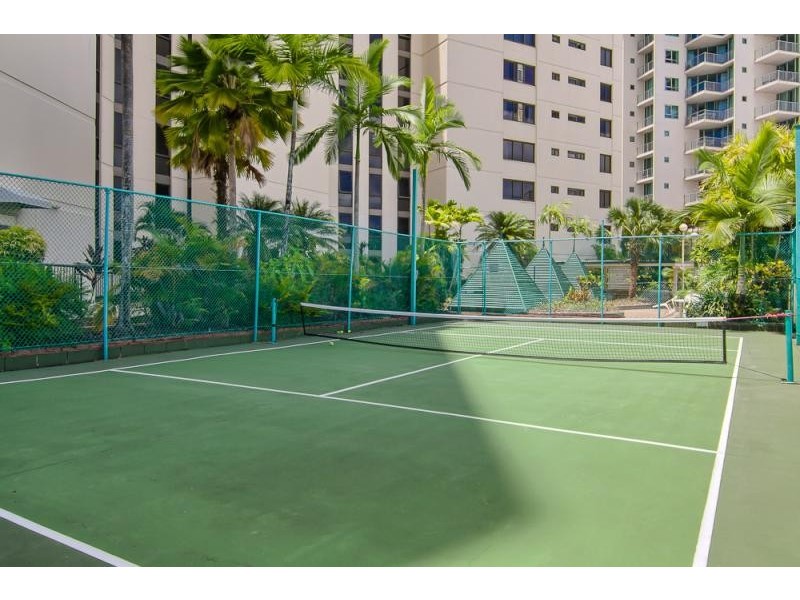 18/107 Esplanade, Cairns City QLD 4870