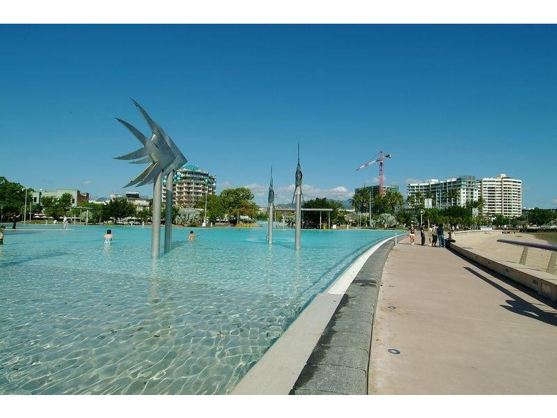18/107 Esplanade, Cairns City QLD 4870