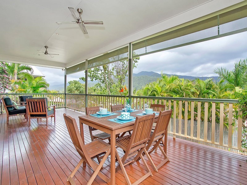17 Lookout Tce, Trinity Beach QLD 4879
