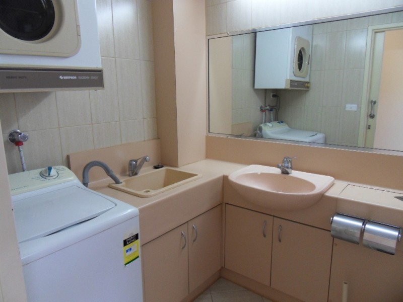 409 Coral Coast Drive, Palm Cove QLD 4879