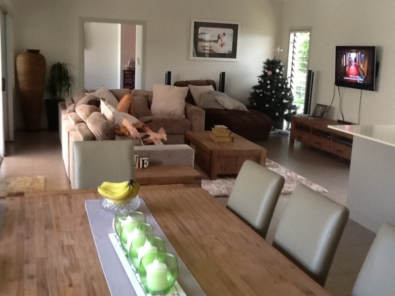 4 Quest Crt, Trinity Park QLD 4879