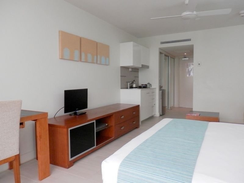 3409 Williams Esp, Palm Cove QLD 4879