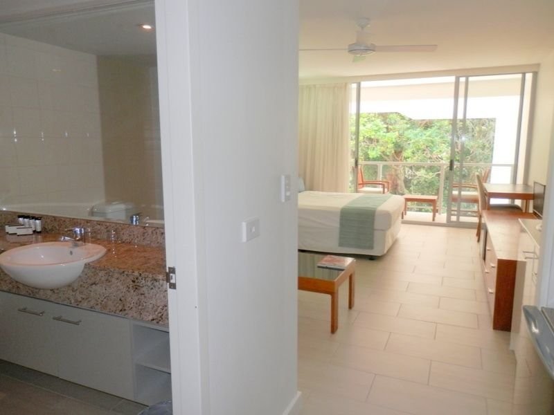 3409 Williams Esp, Palm Cove QLD 4879