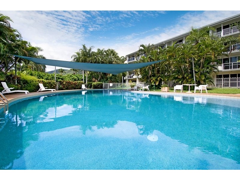 104 Coral Coast Drive, Palm Cove QLD 4879