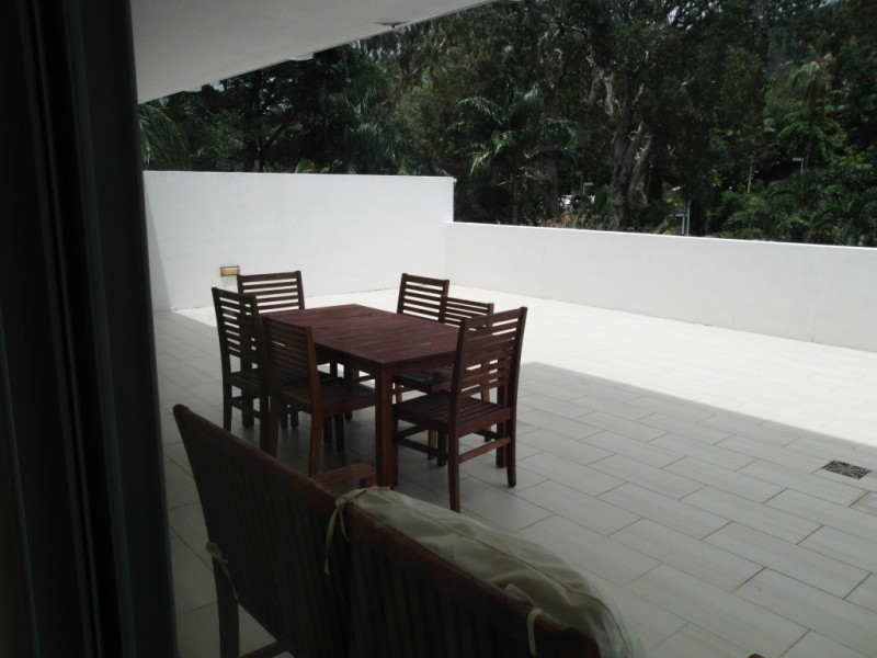 2201 Williams Esp, Palm Cove QLD 4879