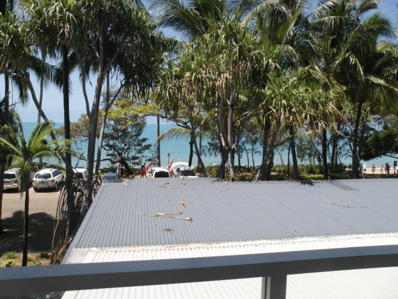 1207 Williams Esplanade, Palm Cove QLD 4879