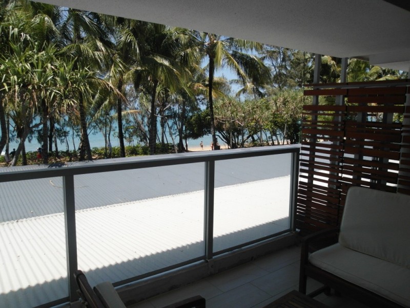 1207 Williams Esplanade, Palm Cove QLD 4879