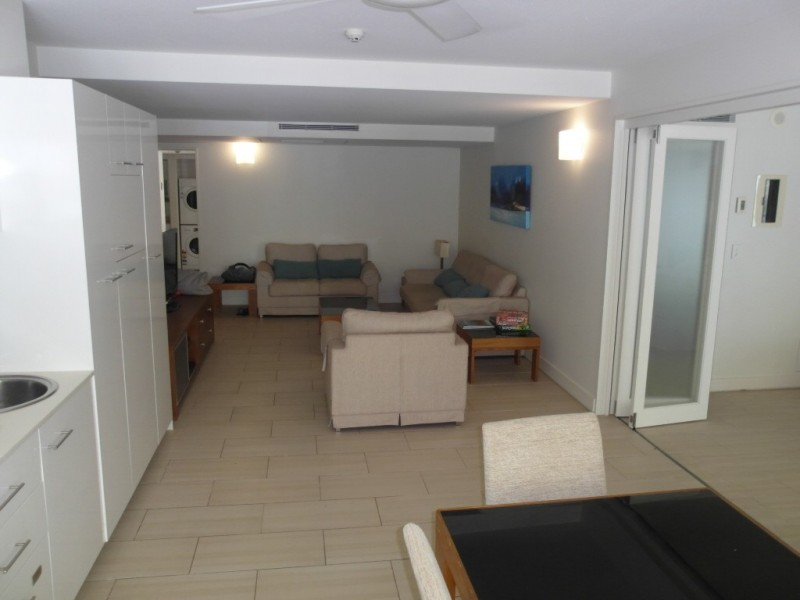 1207 Williams Esplanade, Palm Cove QLD 4879