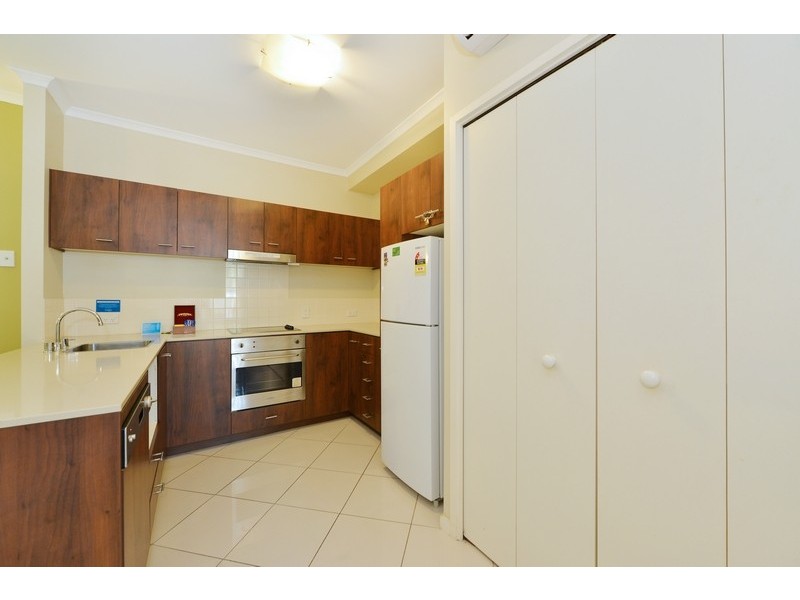 49 Williams Esplanade, Palm Cove QLD 4879