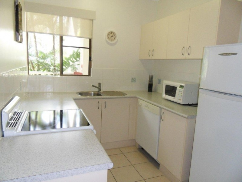 21/85-93 Williams Esplande, Palm Cove QLD 4879