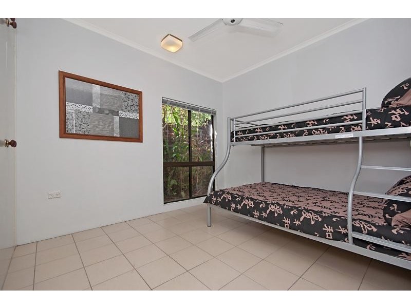 61 Veivers Rd, Palm Cove QLD 4879