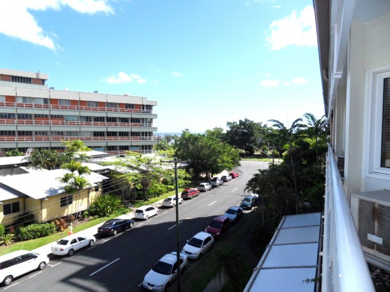 113/209 Abbott Street, Cairns City QLD 4870