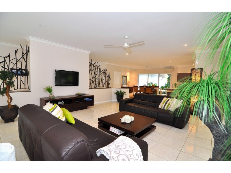 38-40 Evergreen Street, Clifton Beach QLD 4879