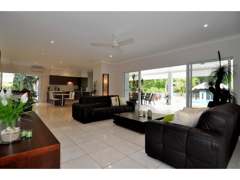 38-40 Evergreen Street, Clifton Beach QLD 4879
