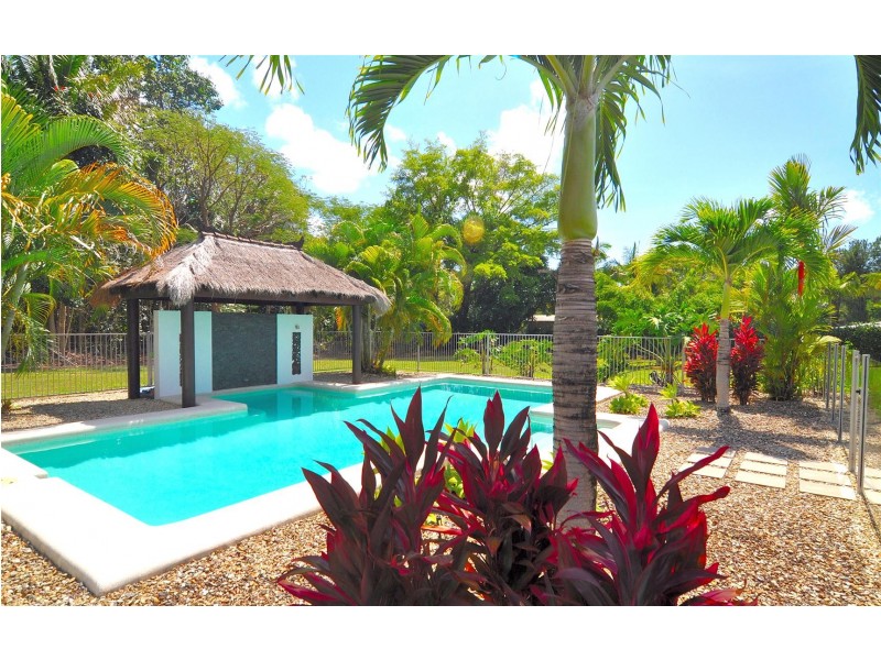 38-40 Evergreen Street, Clifton Beach QLD 4879