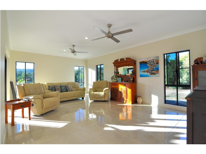 53 CardiniaBvd., Speewah QLD 4881