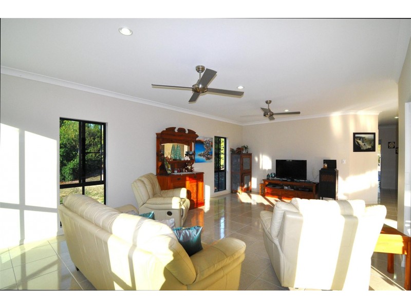 53 CardiniaBvd., Speewah QLD 4881