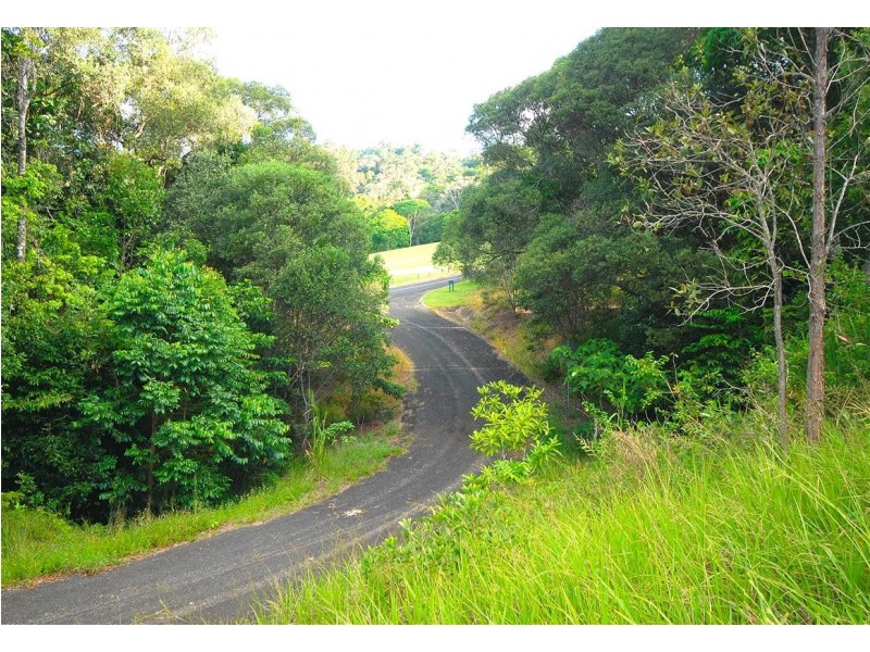 4 Stoney Creek Road, Speewah QLD 4881