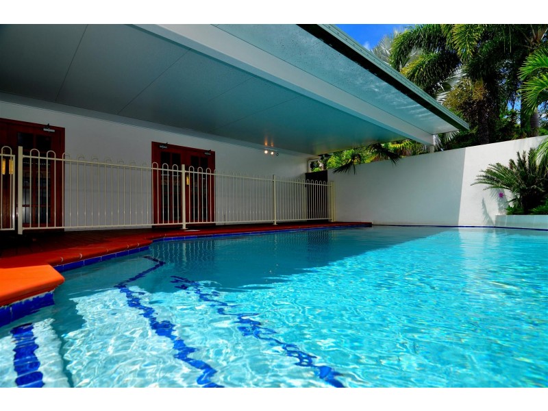 Clifton Beach QLD 4879