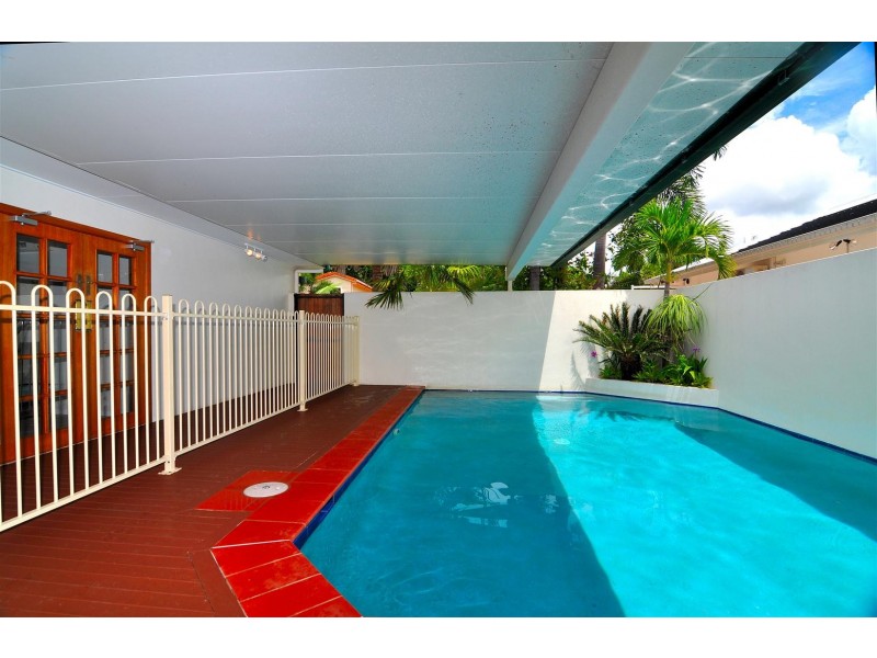 Clifton Beach QLD 4879