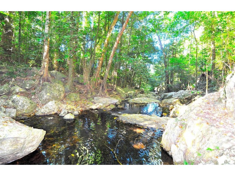 139 Stanton Road, Smithfield QLD 4878