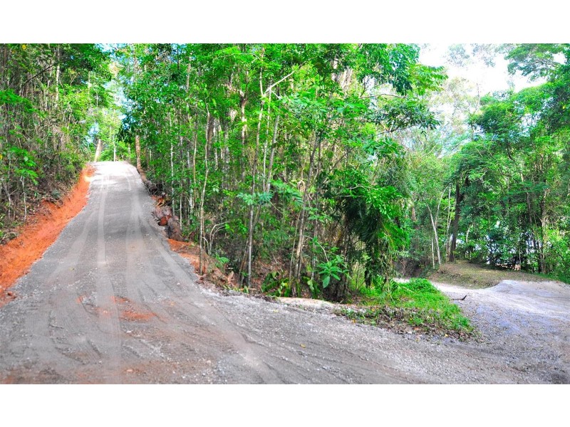 139 Stanton Road, Smithfield QLD 4878