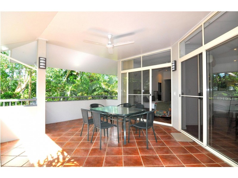 25/23 Veivers Road, Palm Cove QLD 4879