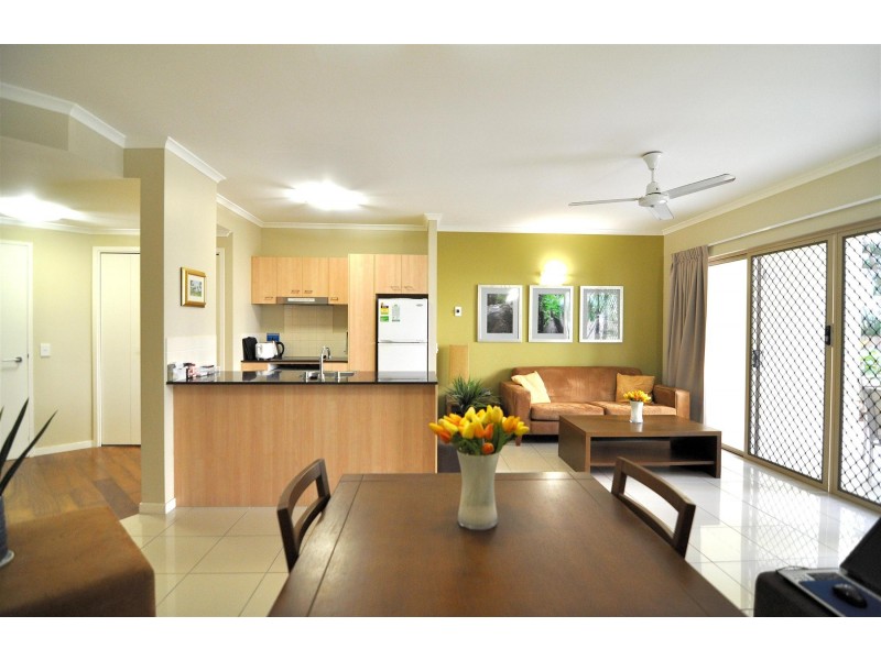 Palm Cove QLD 4879